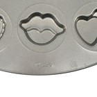 Wilton Heart And Lips Non-stick Muffin Pan Gray 12 Cavity Valentine s Day Baking
