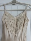 Vintage Style Wedding Gown  Size 6  Sue Wong  nocturne    Beaded  100  Silk 