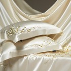 Bedding Set 4pcs lot Embroidery Flowers Duvet Cover Bed Sheet Set 2 Pillowcases