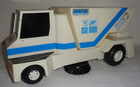 Sun Wind Johnston fmc Vanguard 4000sp Street Sweeper Toy - Inoperable