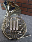 Holton H379 Double French Horn W  Case