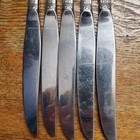 5 Antique Vintage Collectable  2 Mono  Silver Plate Knives  9 25  Long