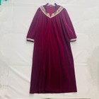 Vtg Vanity Fair Usa Xl Burgundy Velour Floral Trim Long Sleeve Loungewear