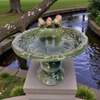 Vtg Ceramic Pedestal Bird Bath Feeder 3 Birds Grapevine Bowl 10    Garden Decor