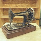 Singer Model 39 1899 Antique Hand Crank Sewing Machine