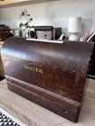 Beautiful 1923 Hand Crank Singer Sewing Machine 99k  Orig  Case  Working Great 
