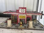 Vintage 1949 Superior Service Station T Cohn Inc  Tin Litho Toy Bl