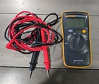Fluke 101 Basic Digital Multi-meter Portable Meter Acdc Volt Tester
