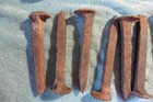 18 Railroad Spikes Rustic Iron 7  Length Some Imperfect Mostly Straight Vtg