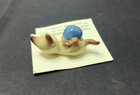 Vintage Hagen Renaker Siamese Cat  3010 Miniature Playing W Blue Ball Yarn
