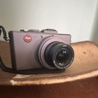 Leica Dc D-lux 5 Digital Camera Kit With Accessories Titanium Silver In Box