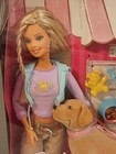Barbie   Tanner 2006 Pooping Dog Pet Shop Doll Set   Accessories J9472