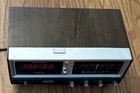 Vintage Zenith R472 Alarm Clock Am fm Radio Wood Grain Circle Of Sound -working