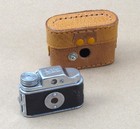 Vintage Hit Miniature Subminature Camera Japan  With Spool  In Case   Nice 