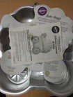 Wilton Baby Buggy Aluminum Cake Pan  W  Recipes New   2105-3309 2005  a2 