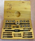 Vtg 24 Pc Snap-on Tap   Die Set Td-2400a 1 4 -1 2  W Wood Box  Kenosha Wi  Usa