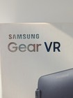 Nos Samsung Gear Vr Virtual Reality Headset Sm-r323 Powered By Oculus Sealed