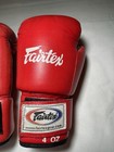 Fairtex Red black 4 Oz Bag Gloves Boxing Gloves Hook   Loop Wrist Closure