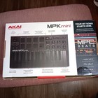 Akai Professional Mpk Mini Special Edition Black Usb Midi Controller Open Box