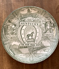 Vtg Green Transferware Kentucky Blue Grass State Souvenir Plate Horseshoe Motif