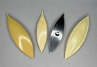 Lot Of 4 Vintage Tatting Shuttles Lace Making Tools Detach-a-spool Celluloid 