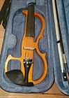 Cecilio Electric Solid Wood Violin With Bow   Case   Cord  Beautiful Condition