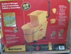 Rubbermaid Wavebrake 35 Qt  Bucket   Wringer   7580-21  Fs