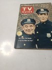 Vintage Tv Guide-october 21-27  1961- Joe E  Ross And Fred Gwynne  No Label 