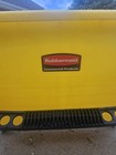 Rubbermaid Commercial Mop Bucket Q900 Microfiber Press Wring Wheeled Bucket 