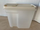 Rubbermaid Servin Saver Lot Of 5  6 12 Cup  4 1 Qt Pitcher  2 1 7 Pt X 2 Tiny 0