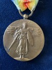 Wwi Allied Victory Medal France Edition With Original Rainbow Ribbon   Bar