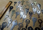              Lot Of Vintage  Flat Keys Assorted Styles Sizes Steampunk