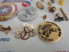 Vintage Lot Of Pins And Buttons Assorted Small Large 22 Pins - T6 200