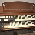 Vintage Lowrey Holiday Deluxe Electric Organ     Model Tlo-1