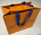 Empty Louis Vuitton Paper Gift Bags 9 75 x8 x6    8 5 x6 x4  Lot Of 2