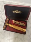 Vintage  1930 s Gillette Safety Razor Long Comb   Case Gold Nice Fat Handle Nos 