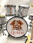 Queen  2 -  Mini Drum   Guitar Set - Diorama - Collectibles   Memorabilia