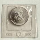 1989 Canadian Maple Leaf Elizabeth Ii  5 Dollar 1 Oz  9999 Fine Silver Coin 