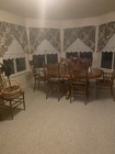 Great Condition Solid Oak Dining Room Table W insert  6 Chairs