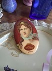 Ca 1905 Celluloid Pocket Mirror  Queen Quality Shoes  Edwardian-era Advertising
