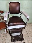 1920 s Koken Barber Chair  Pumps Up And Down But Does Not Lock Into Place 