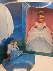Vintage Walt Disney s Cinderella The Signature Collection  19660 Mattel 1998 Nib