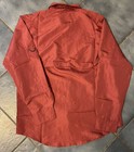 Spicy Tuna Mens Fishing Shirt Medium  Maroon Long Sleeve Vented Button  Nwt