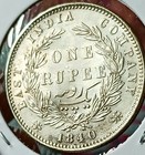  bb19 east India Company 1840 Victoria  Silver Rupee     superb Grade   28 Berries 