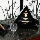 Le Veil Pyramid Humidor  Black   New 