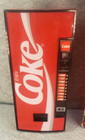 Vintage Coca Cola Vending Machine Am fm Novelty Radio   Box C  1987 Works