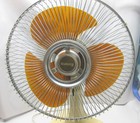 Lasko 12    Oscillating Fan Galaxy Vintage Amber Brown Blades Type 12-1 Table Desk