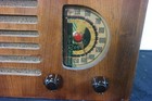 Old Regal Model L46 Wood Tube Radio   Nice 