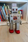 Smoking Spaceman Tin Robot Collectable Toy  Vintage Style Yonenzawa Reproduction