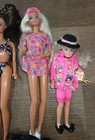 Mixed Lot Of Vintage 80 s   90 s Barbie   Ken Dolls Barbie   s